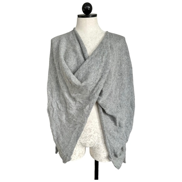 Sisters Twist Front Mohair Blend Long Sleeve Sweater  One Size - Picture 13 of 13